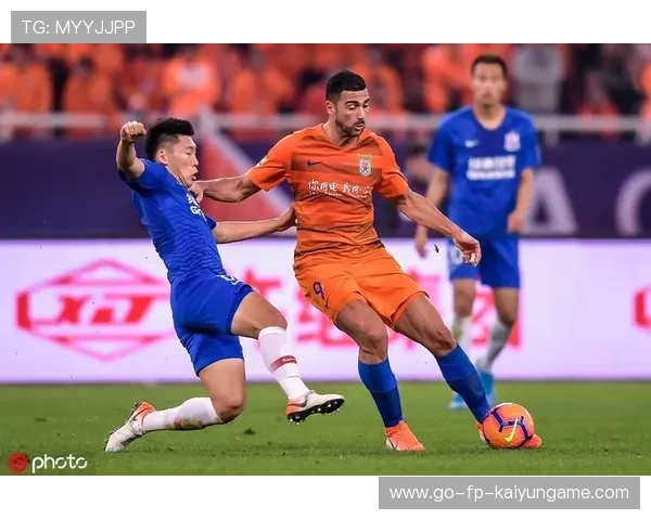 上海申花拉唐制造点球机会——从突破到罚球的全景解读