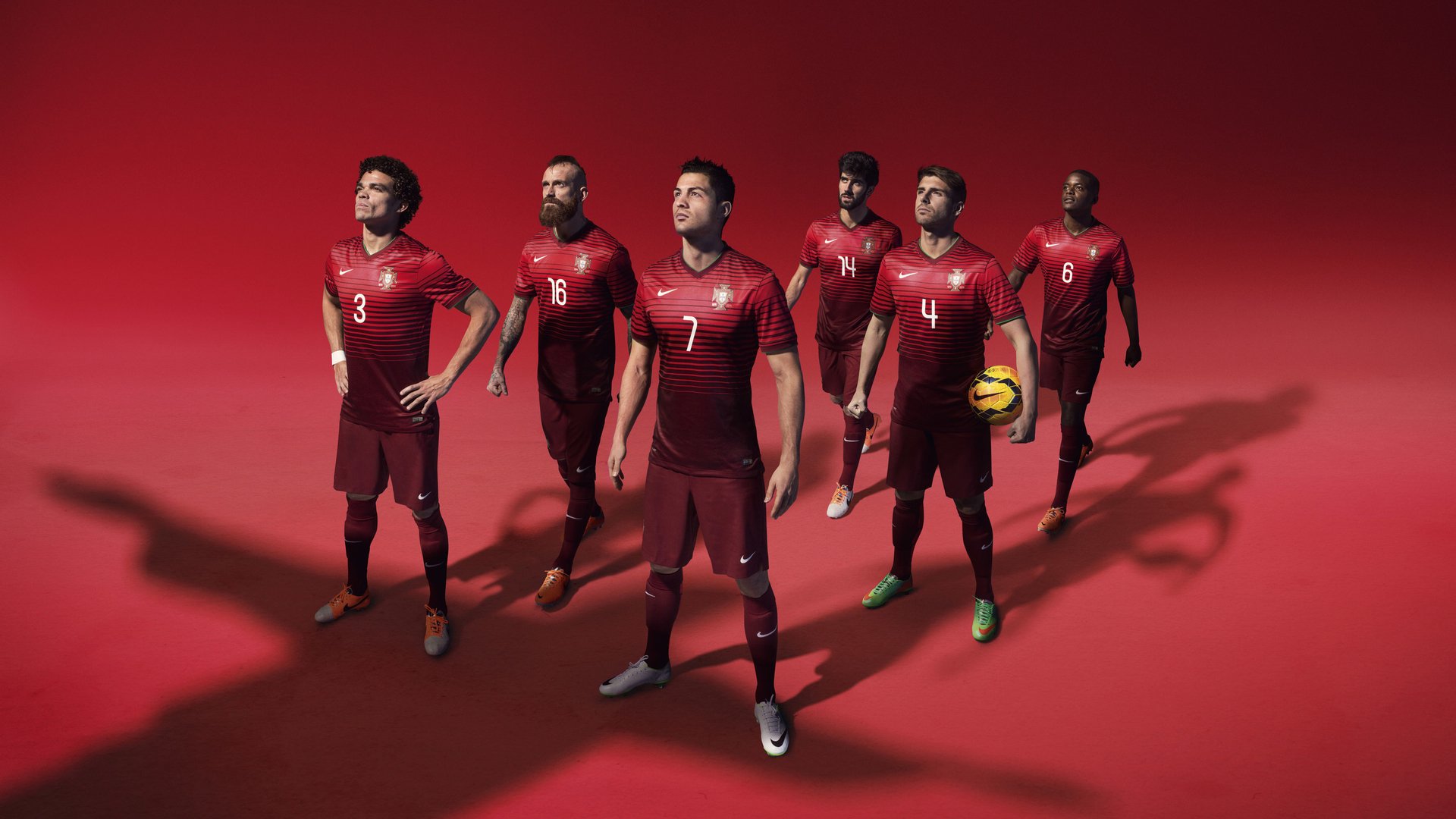 博塔弗戈后腰拦截积极但控制力不足,博塔佛戈对累体育